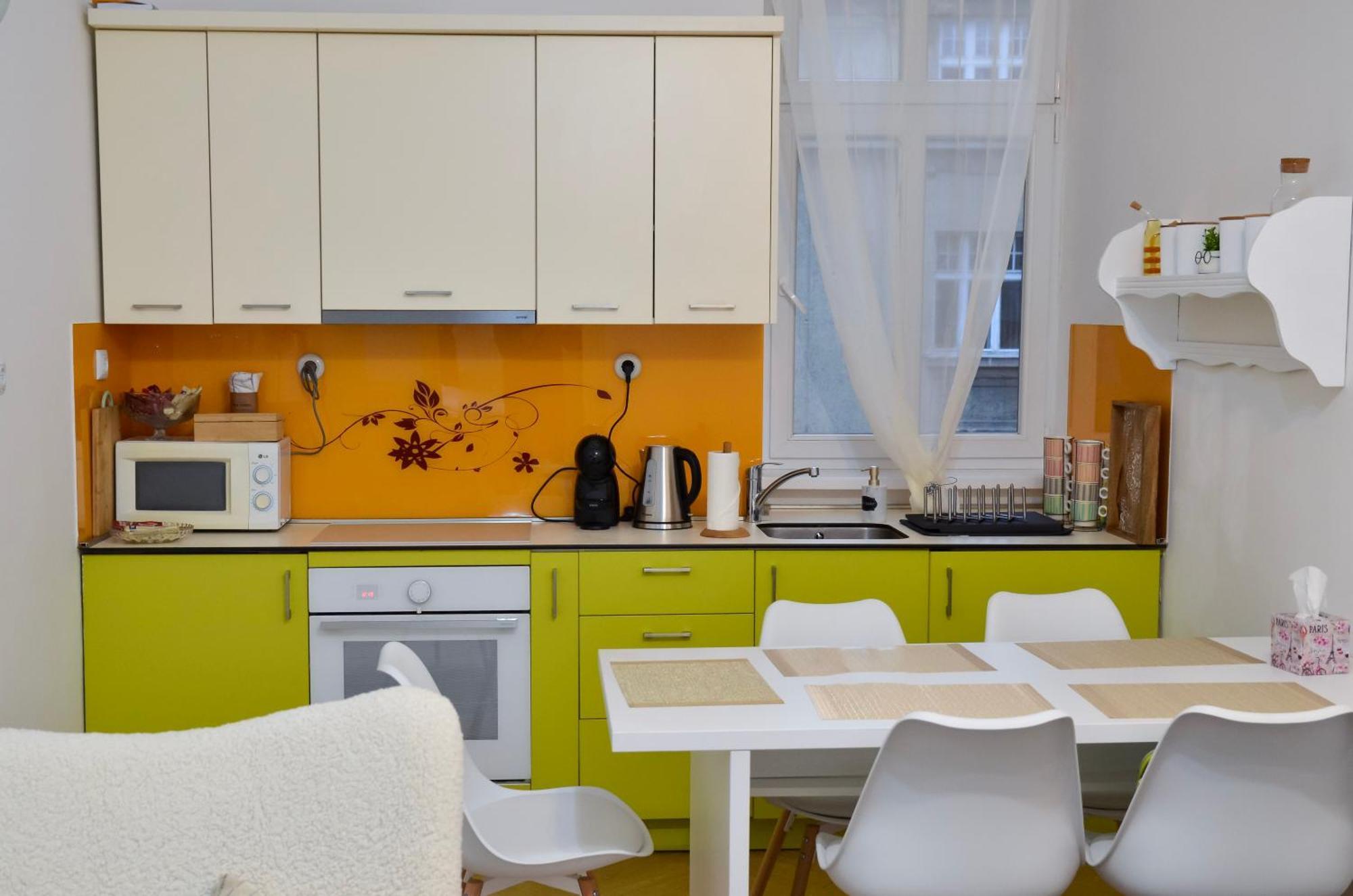 Main Street Retreat Apartment With Free Parking Sarajevo Exterior photo